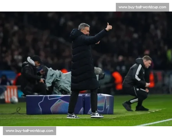 恩里克率巴黎首夺欧冠：青春风暴席卷欧洲，誓言为球迷奉献极致足球