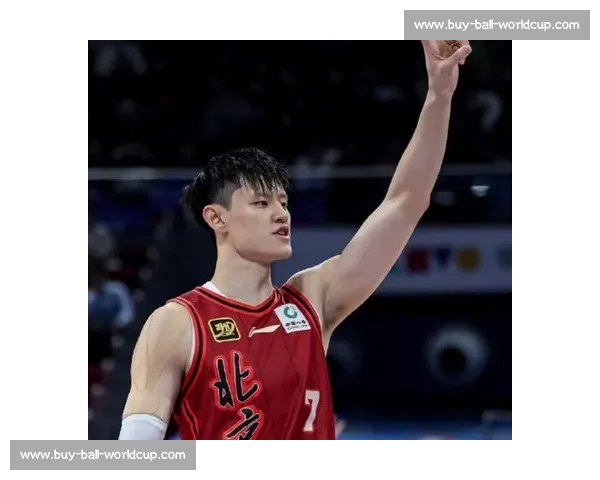 名记曝曾凡博签约篮网！中国新星官宣冲击 NBA，合同细节与伤病隐情全解析