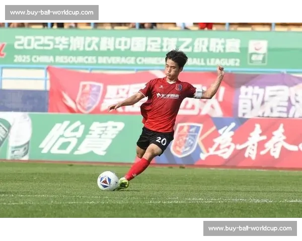 崔跃强执法中乙补赛 贵州筑城竞技 2-1 擒武汉三镇 B 队